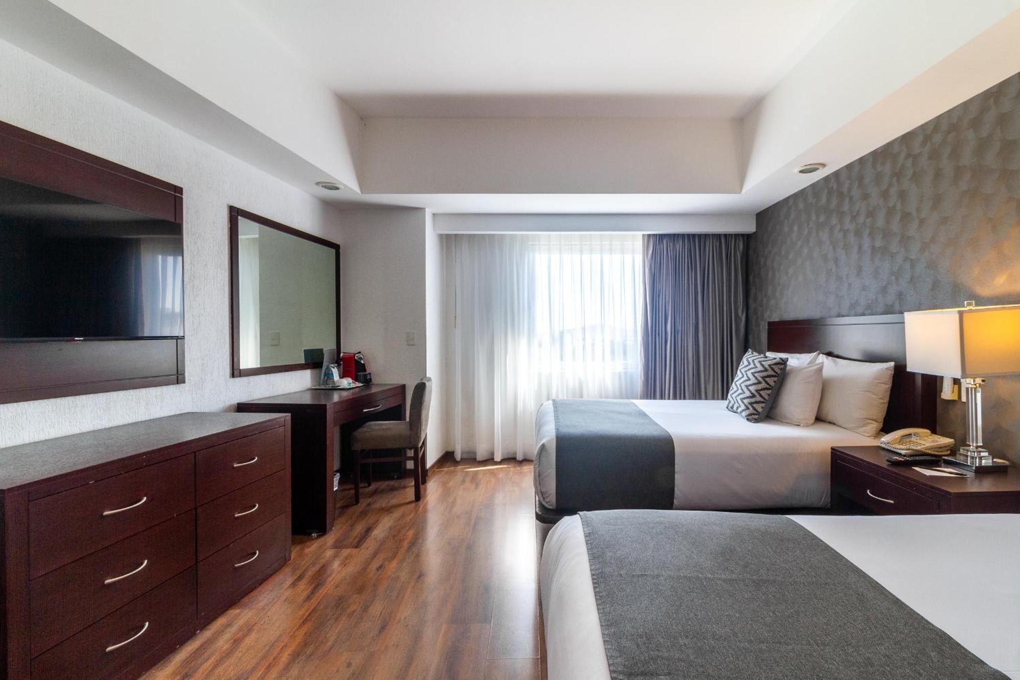 Ejecutivo Express Guadalajara Providencia - Av Mexico Hotel Exterior photo