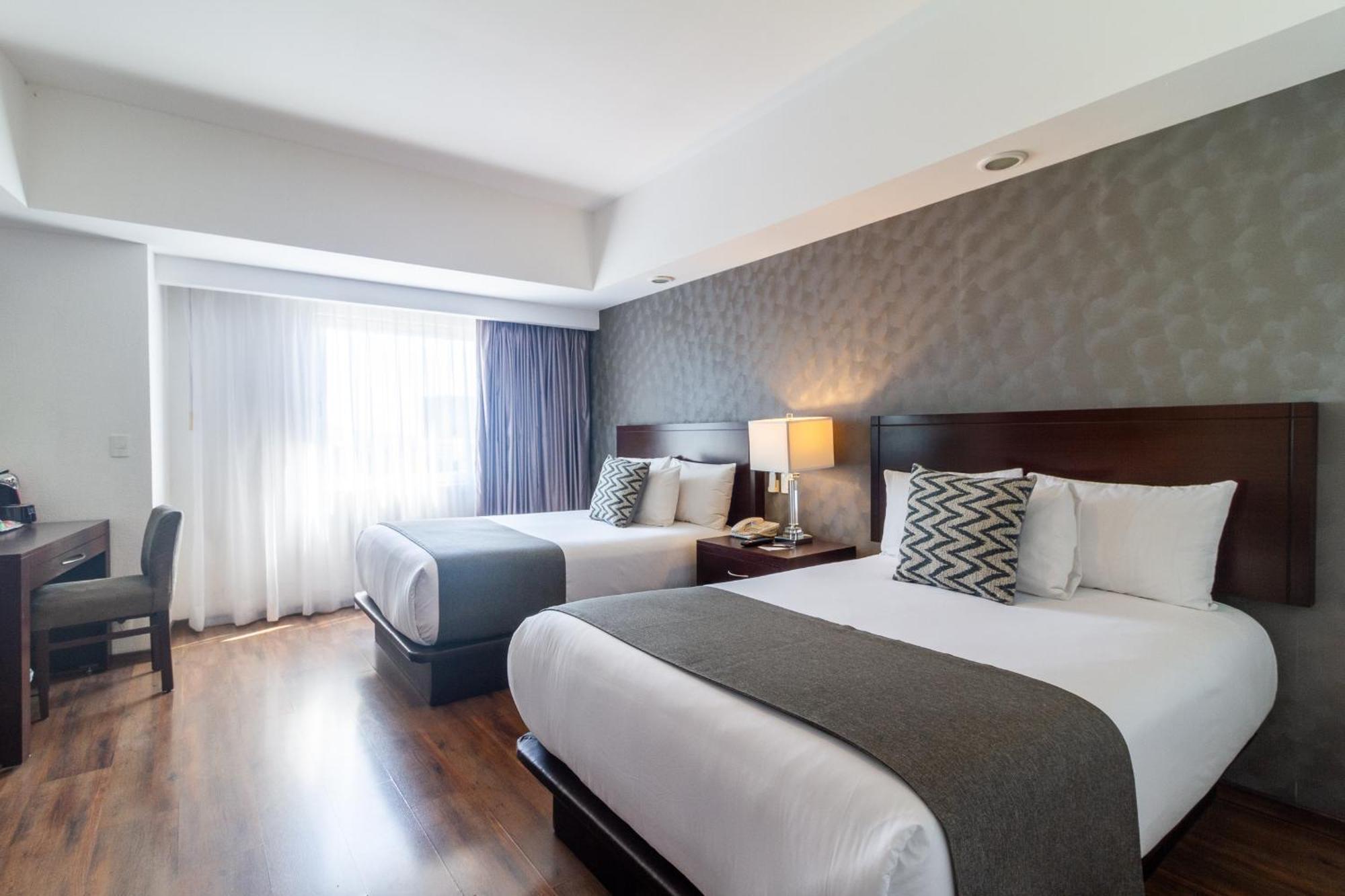 Ejecutivo Express Guadalajara Providencia - Av Mexico Hotel Exterior photo